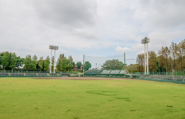 さくら運動公園野球場